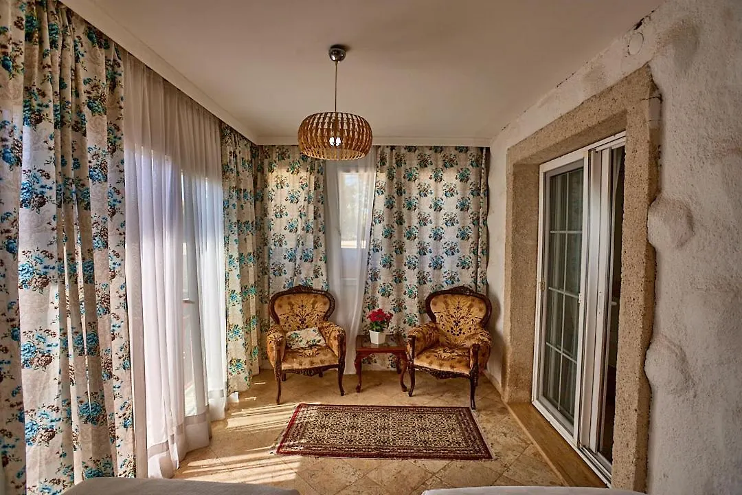 Oda ve Kahvaltı Degirmenli Konak Hotel Alaçatı