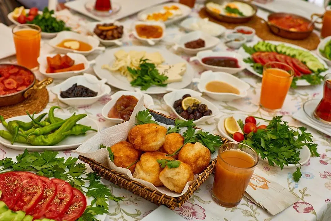 Degirmenli Konak Hotel Alaçatı Bed & Breakfast