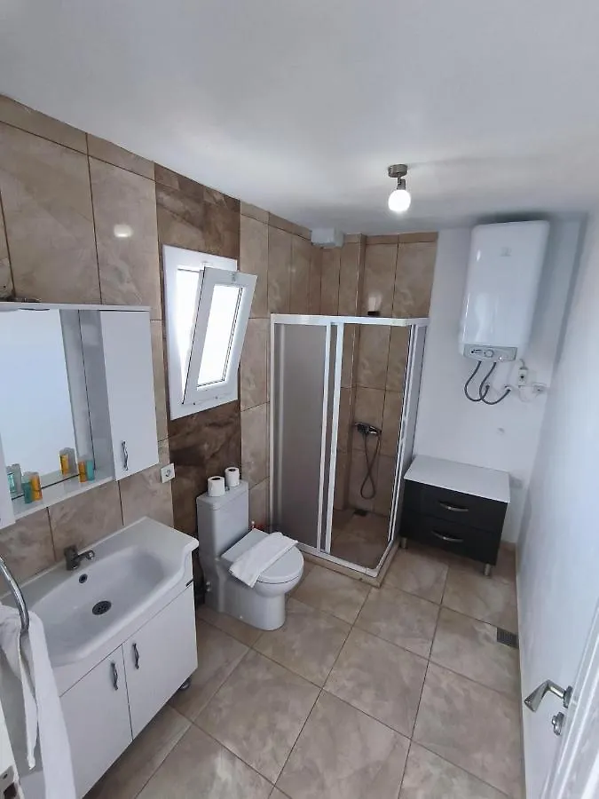 Degirmenli Konak Hotel Alaçatı Bed & Breakfast