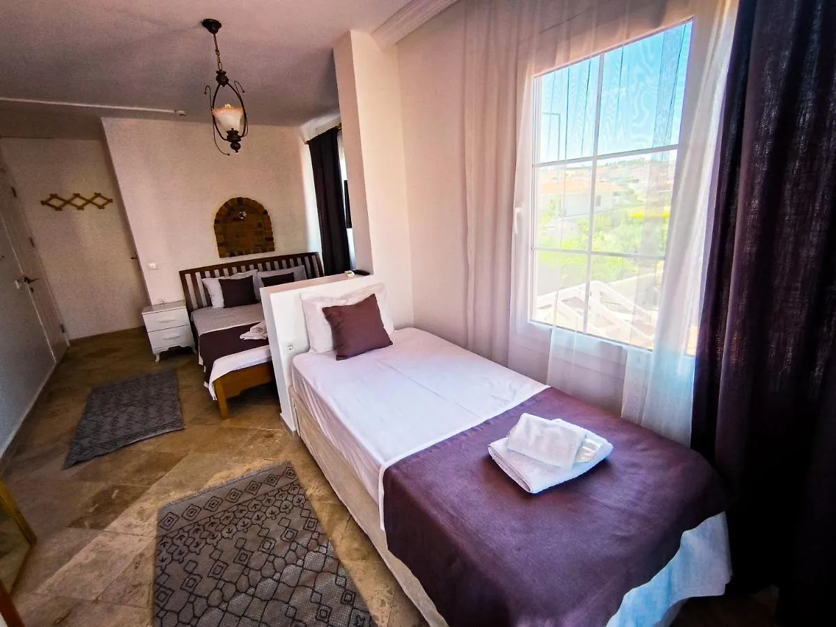 Degirmenli Konak Hotel Alaçatı Oda ve Kahvaltı