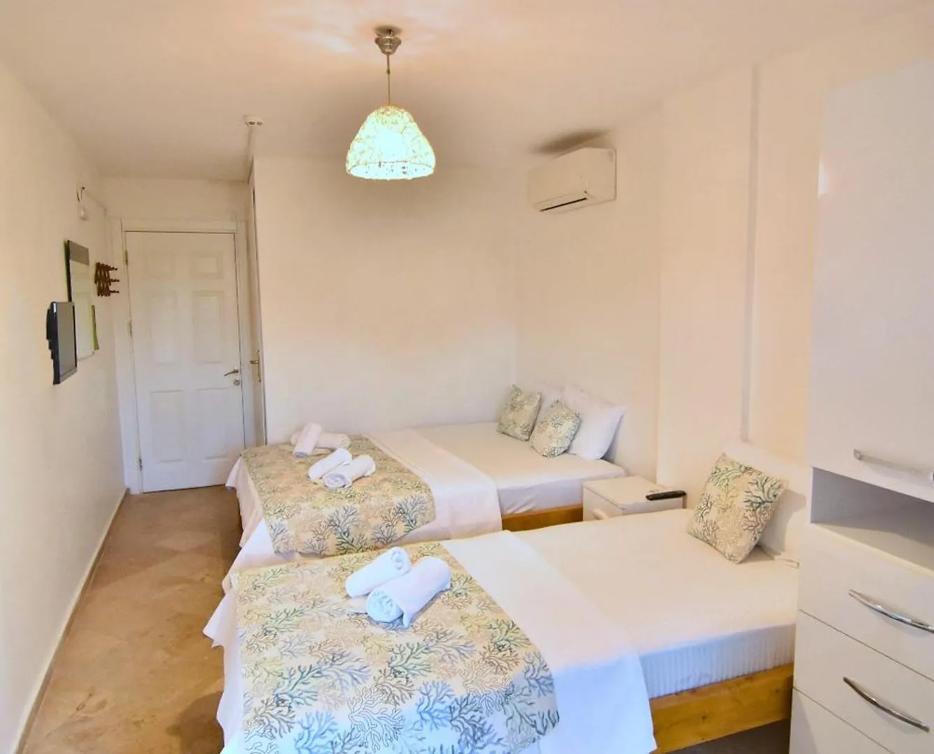Degirmenli Konak Hotel Alaçatı Bed & Breakfast