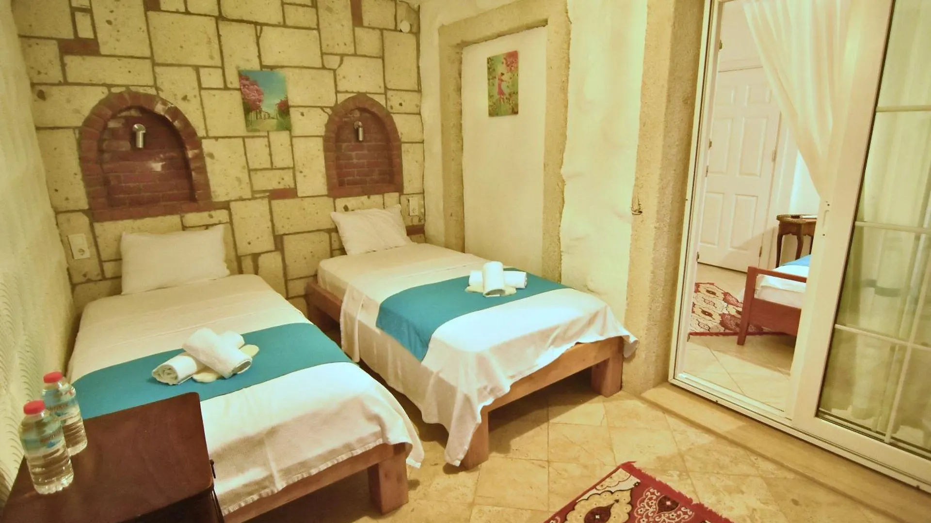 *** Oda ve Kahvaltı Degirmenli Konak Hotel Alaçatı Türkiye